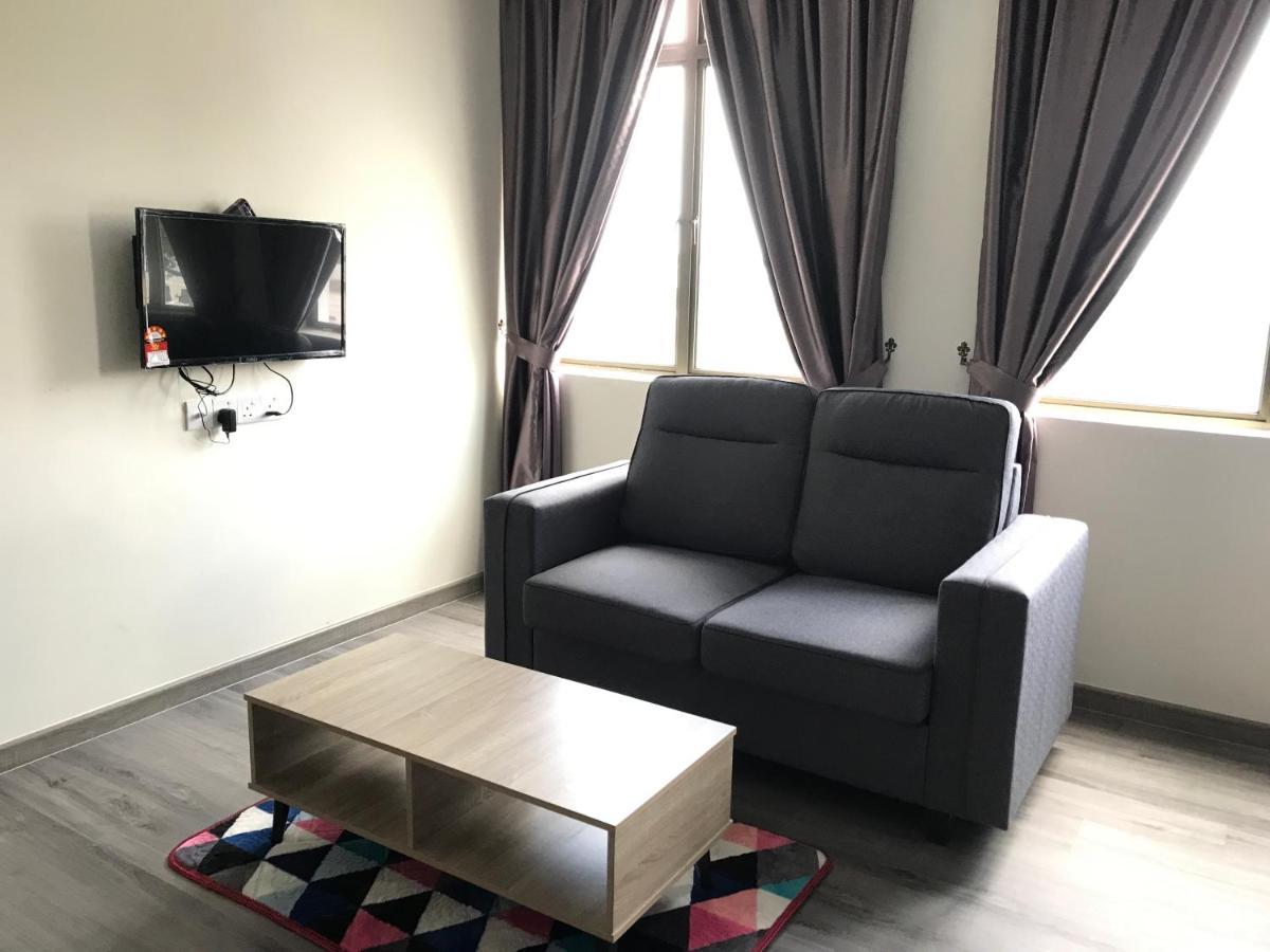 Oyo 90506 Z Stay Inn Hotel Simpang Renggam エクステリア 写真