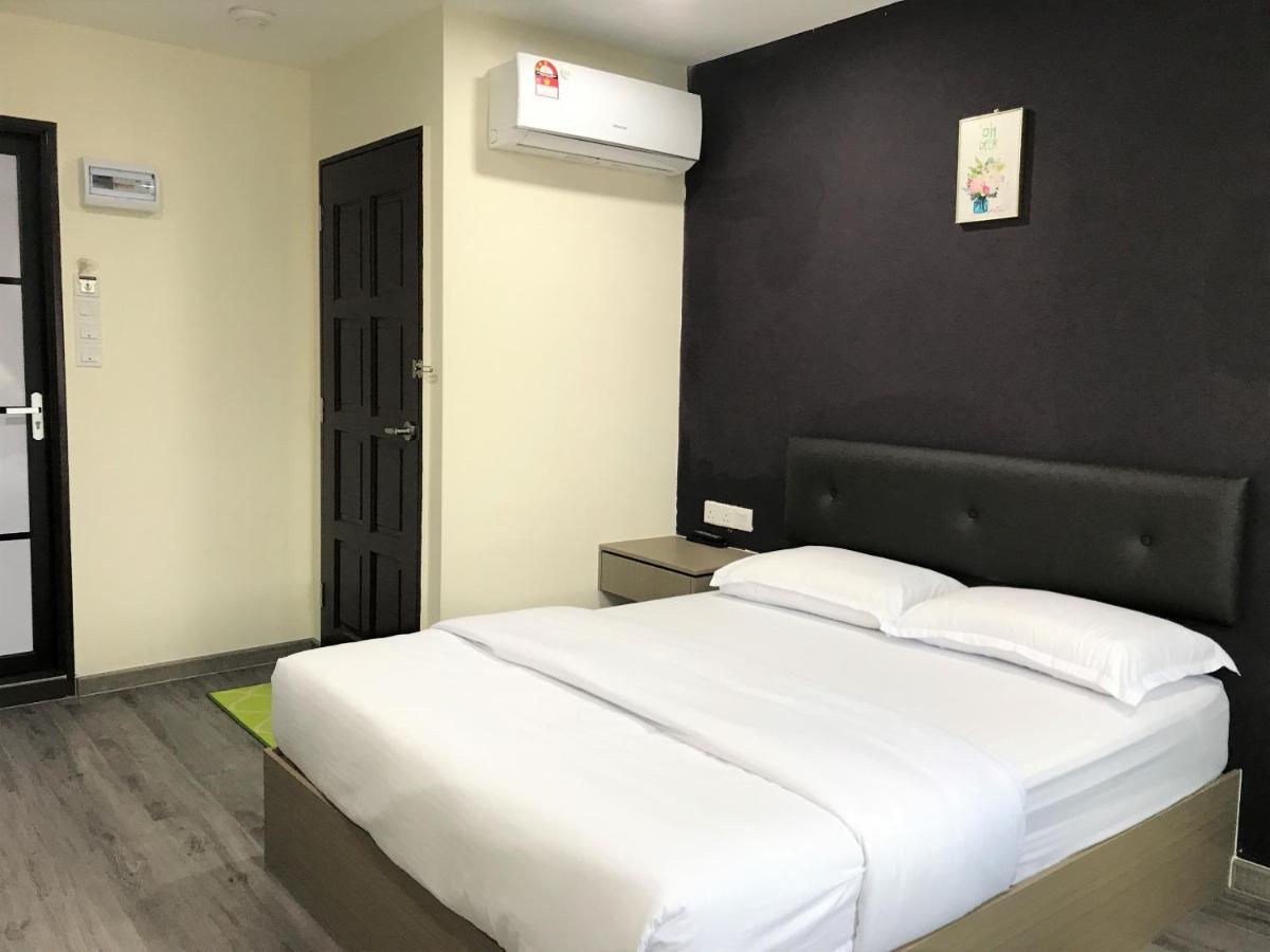 Oyo 90506 Z Stay Inn Hotel Simpang Renggam エクステリア 写真