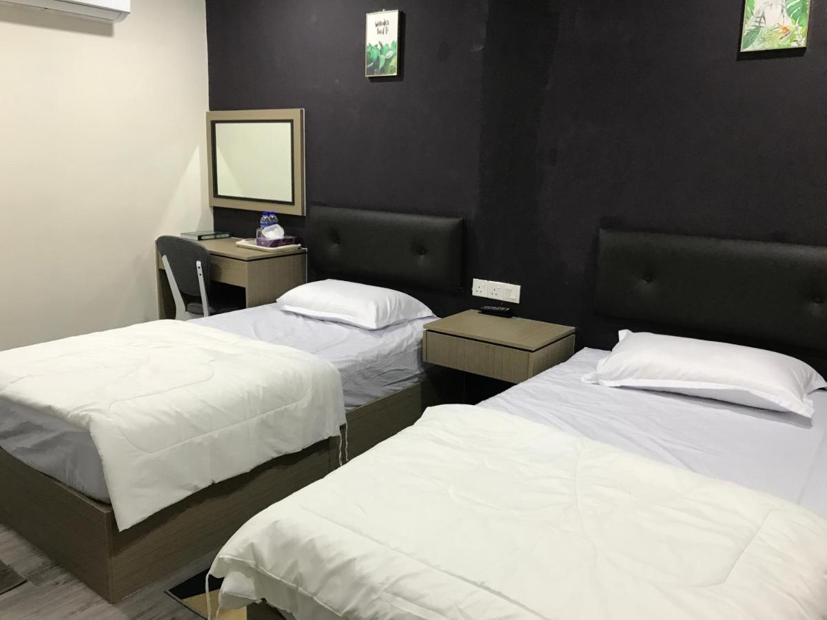 Oyo 90506 Z Stay Inn Hotel Simpang Renggam エクステリア 写真