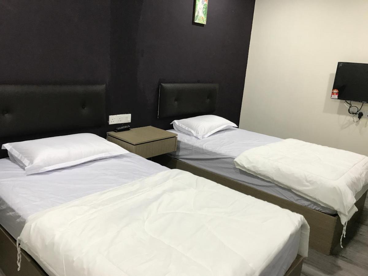 Oyo 90506 Z Stay Inn Hotel Simpang Renggam エクステリア 写真